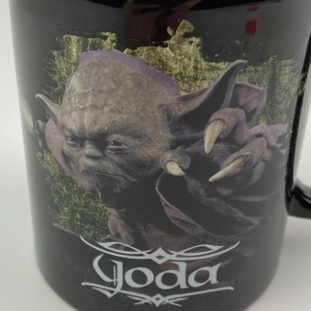 Star Wars‎ Yoda Coffee Mug Cup Black Ceramic 11 oz